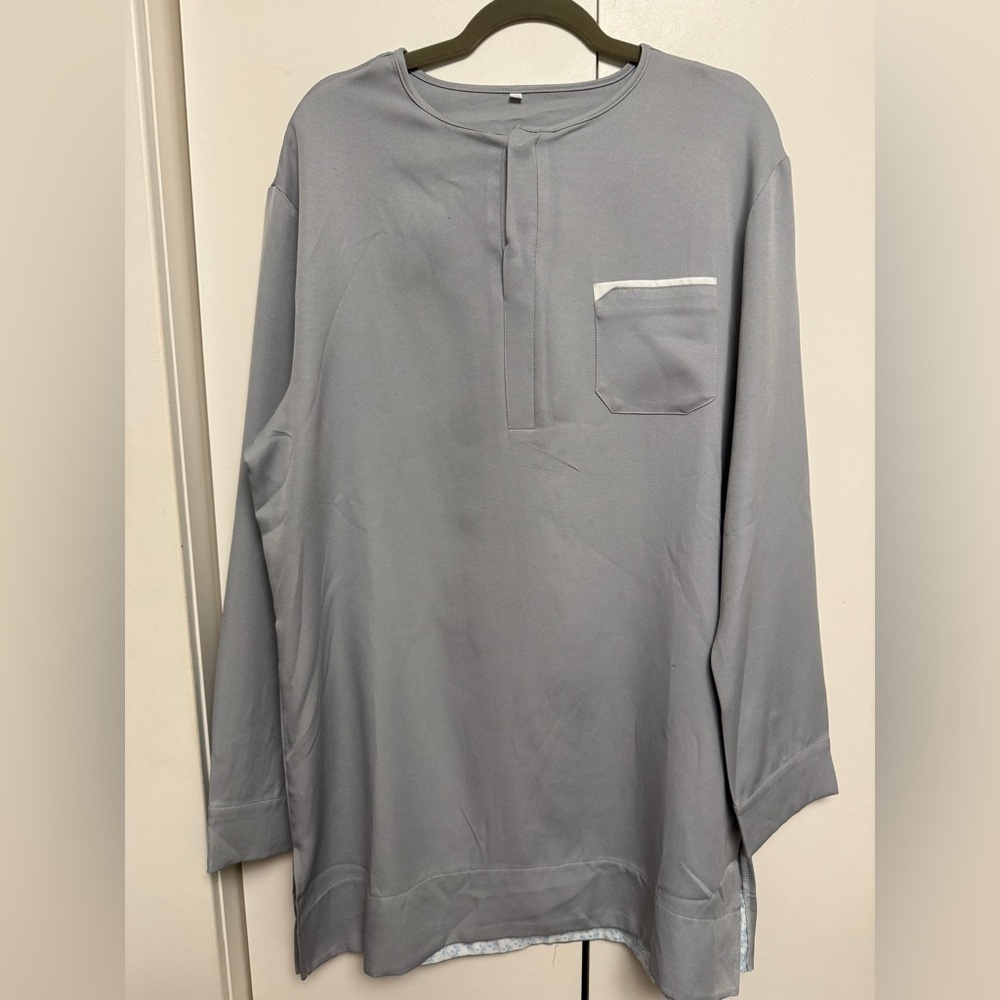 Men's Long Sleeve Pullover Shirt in Light Gray Size XL